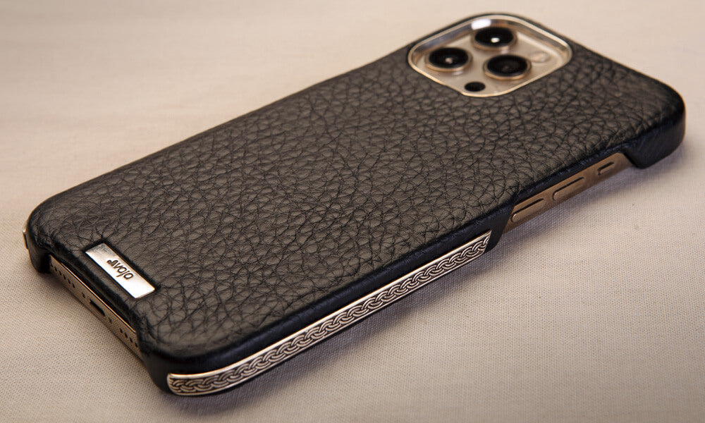 Customizable Silver grip iPhone 12 Pro leather case