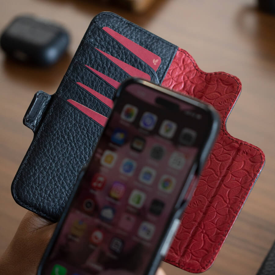 V-Mag iPhone 15 Pro Max leather case + Mini Wallet - Vaja
