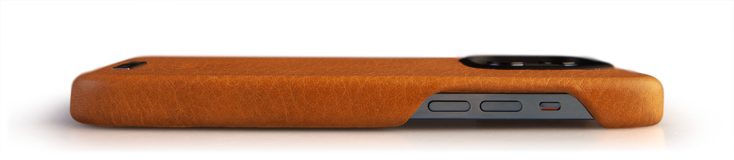 iPhone 14 leather case grip edge view