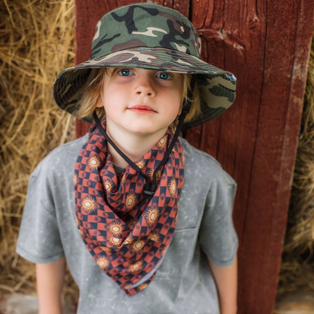 purple hmong hat