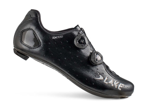 widest cycling shoes