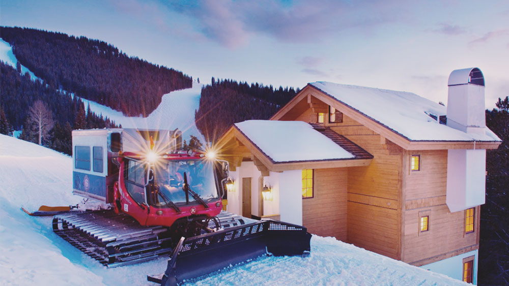 snowgroomer and chalet