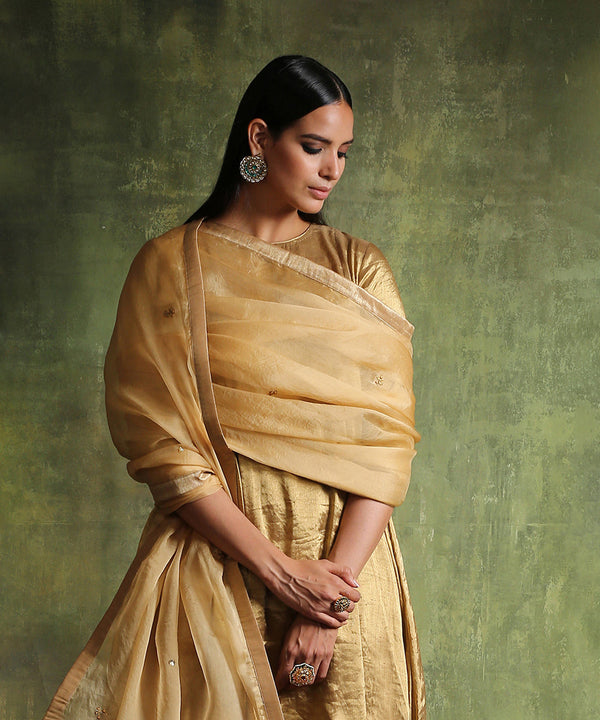 Silk route - Apparels in fine silk | WeaverStory