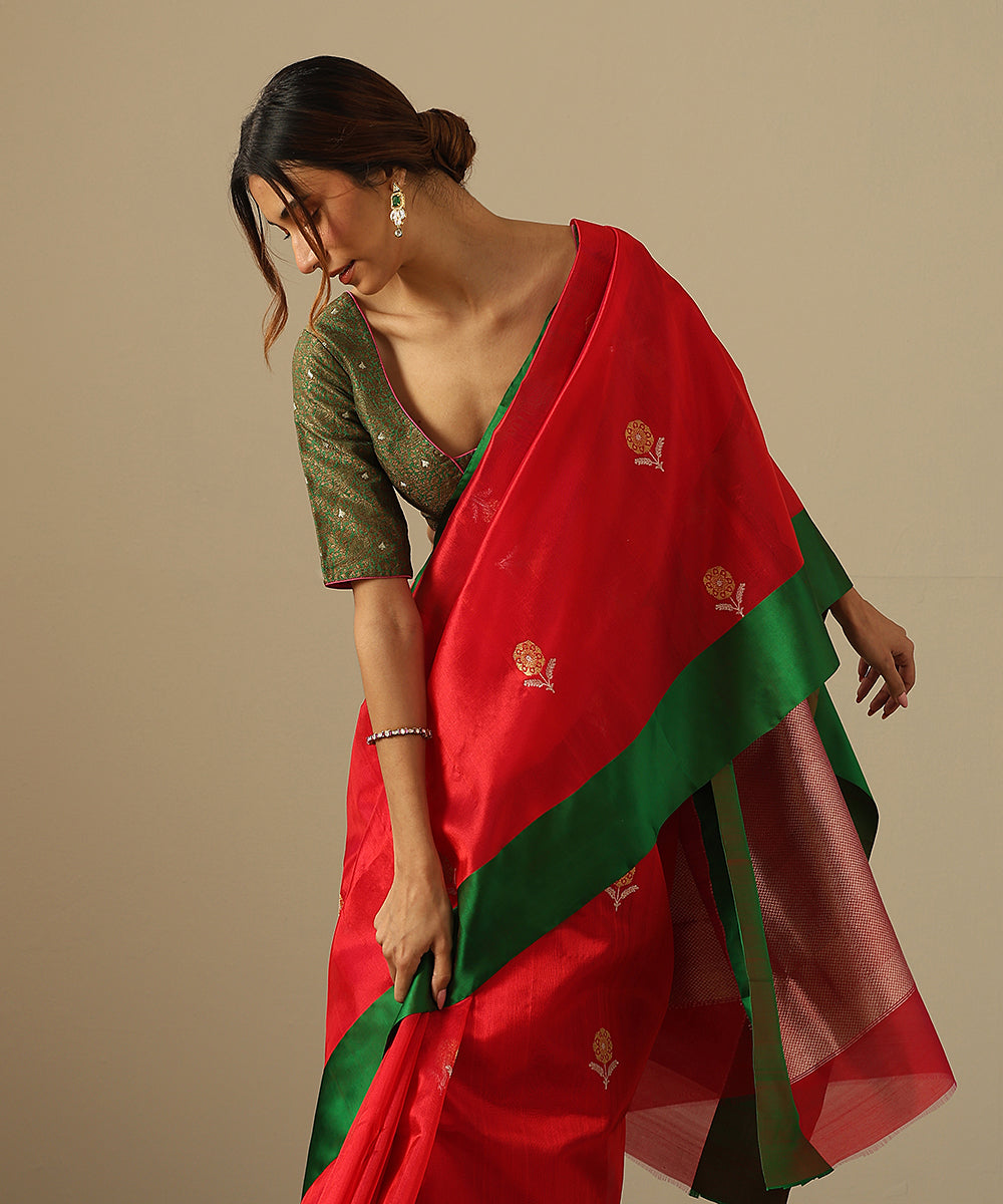 Red Patola Silk Saree With Zari Weaving Work – Bahuji - Premium Silk Sarees  Online Shopping Store