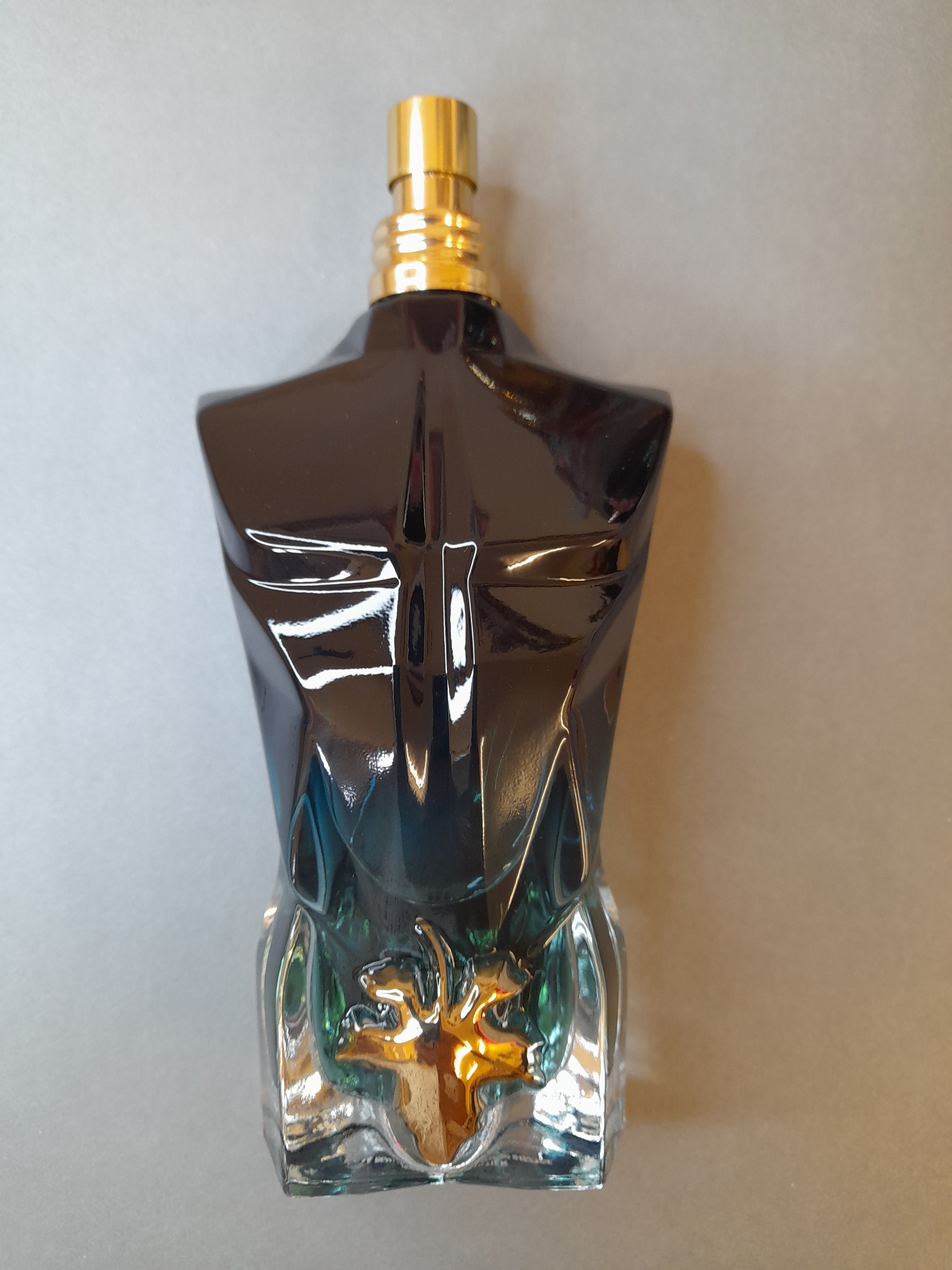 Jean Paul Gaultier Le Beau Male Le Parfum – Fragrance Samples UK