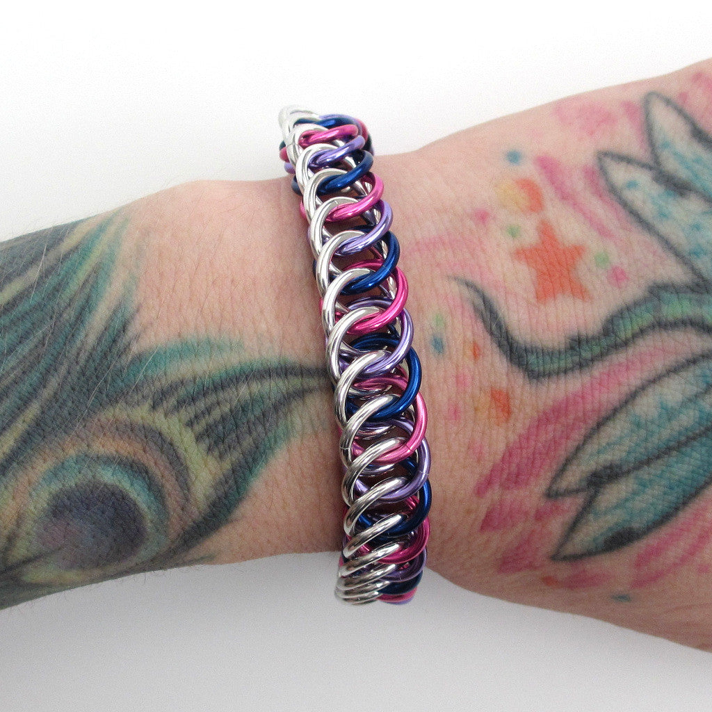 Bi pride bracelet, chainmaille half Persian 4 in 1 weave