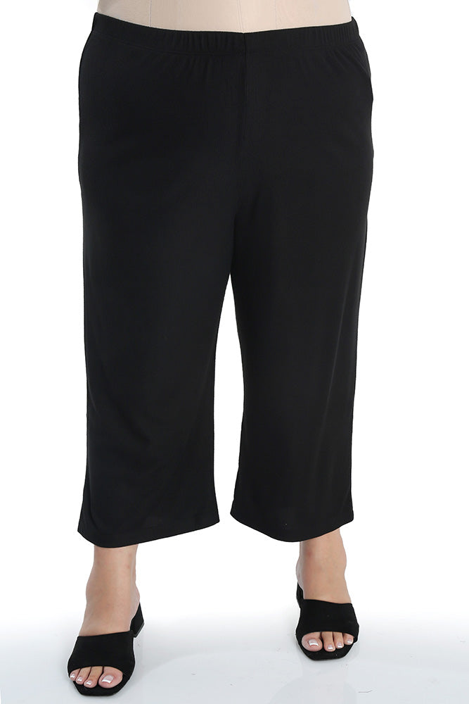 Vikki Vi Ribbed Black Crop Pant