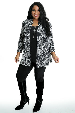 Leggings Depot B&W Flower Full Length Leggings (Plus Size)