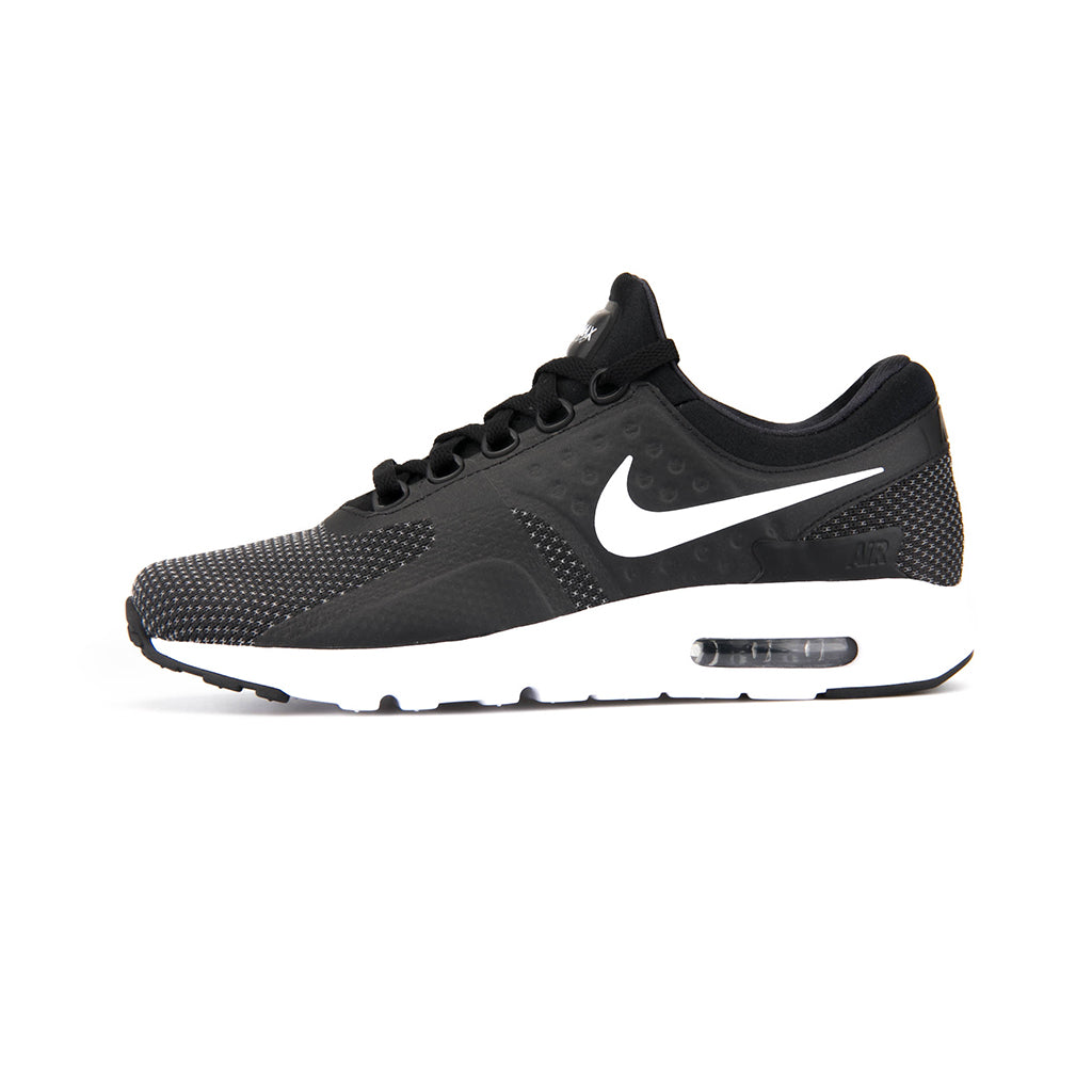 nike zero essential black