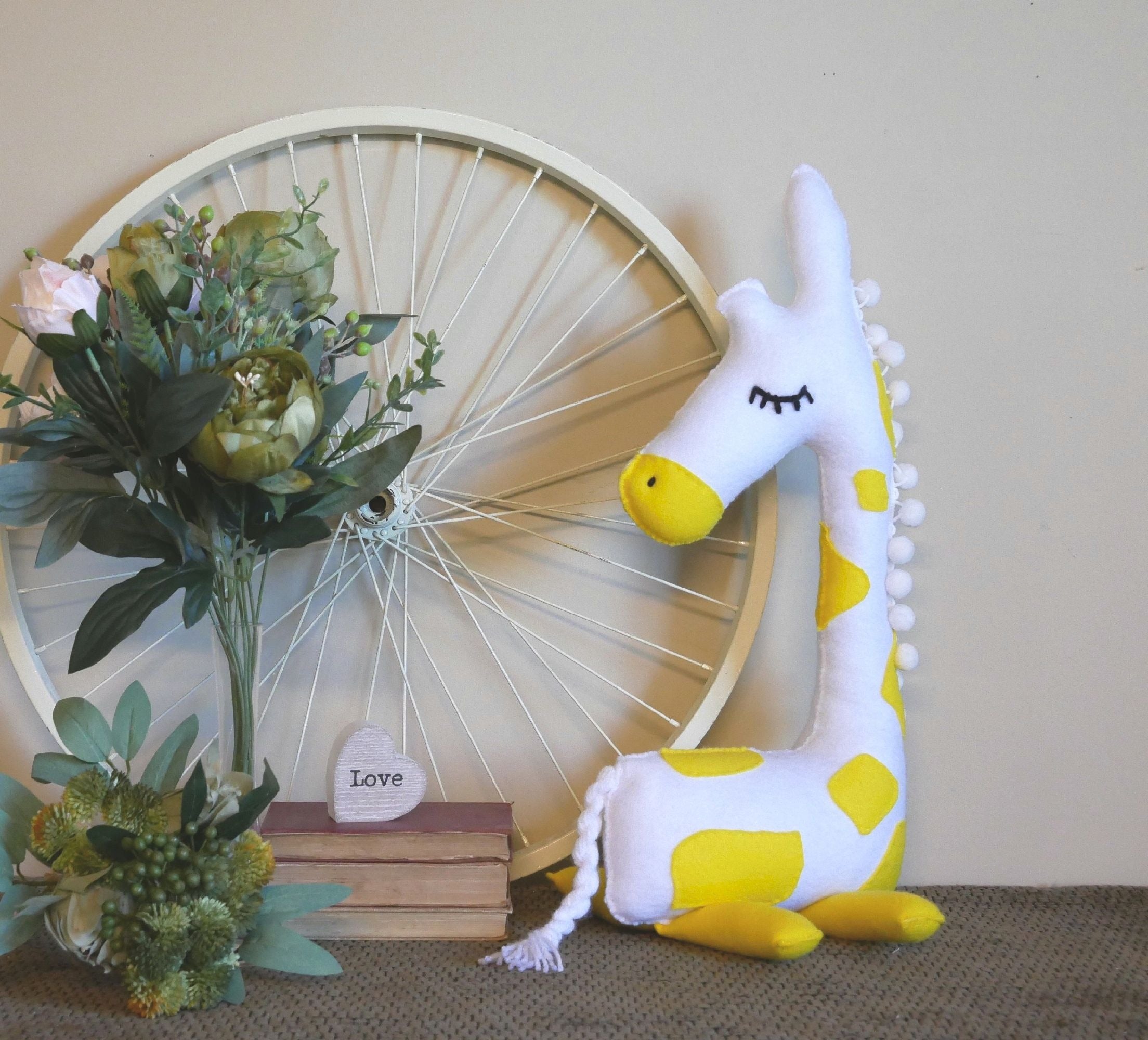 giraffe nursery toy