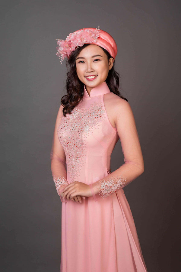 (SAMPLE, Approx. US Size 4) Wedding ao dai with long train. Pale pink ...