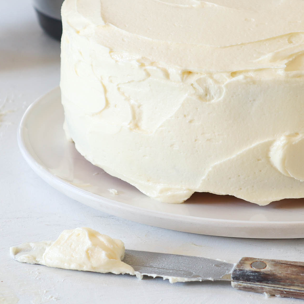 Blender vanilla buttercream frosting