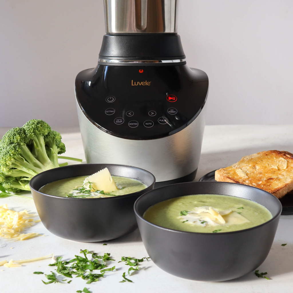 15-minute blender broccoli soup