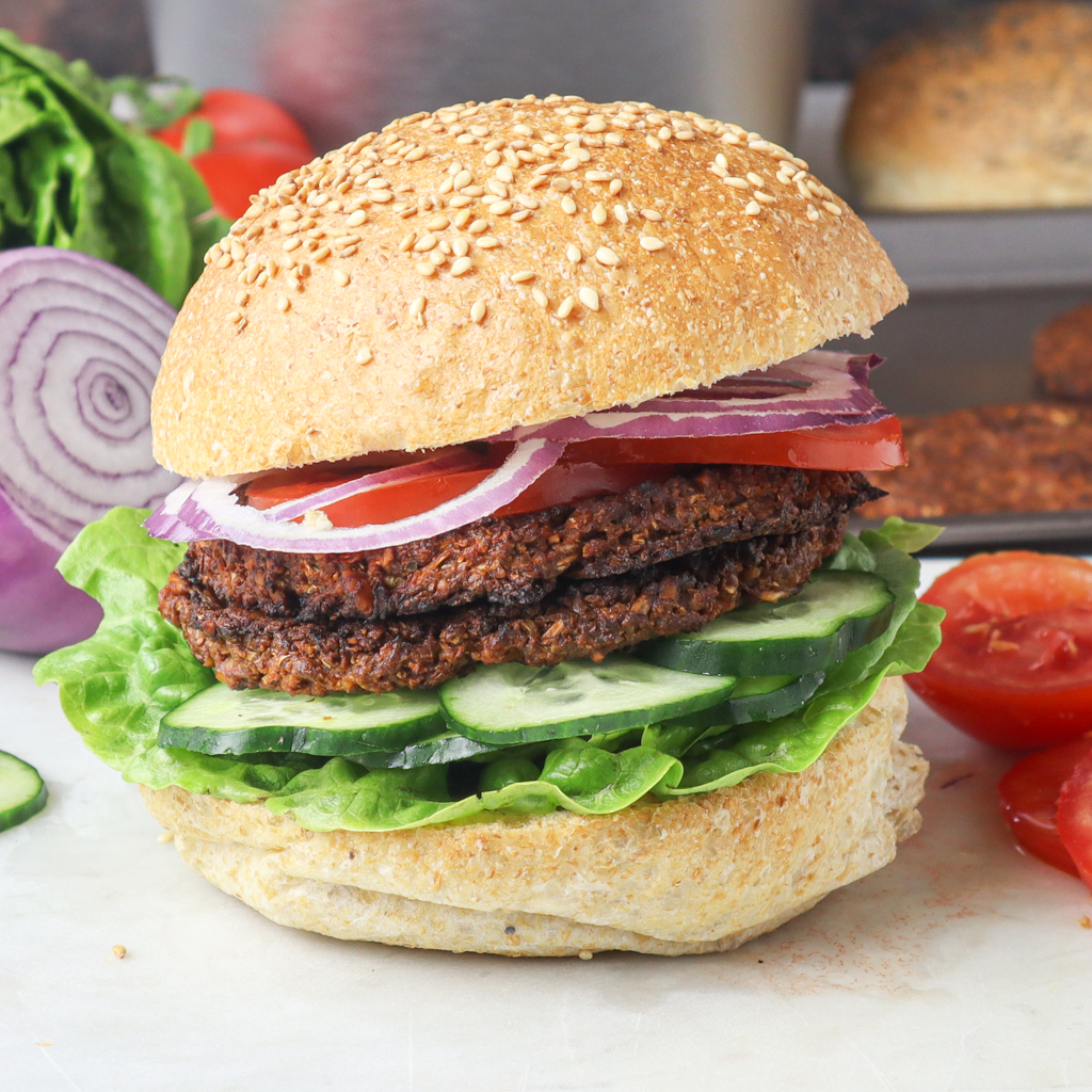 cauliflower and walnut veggie burgers