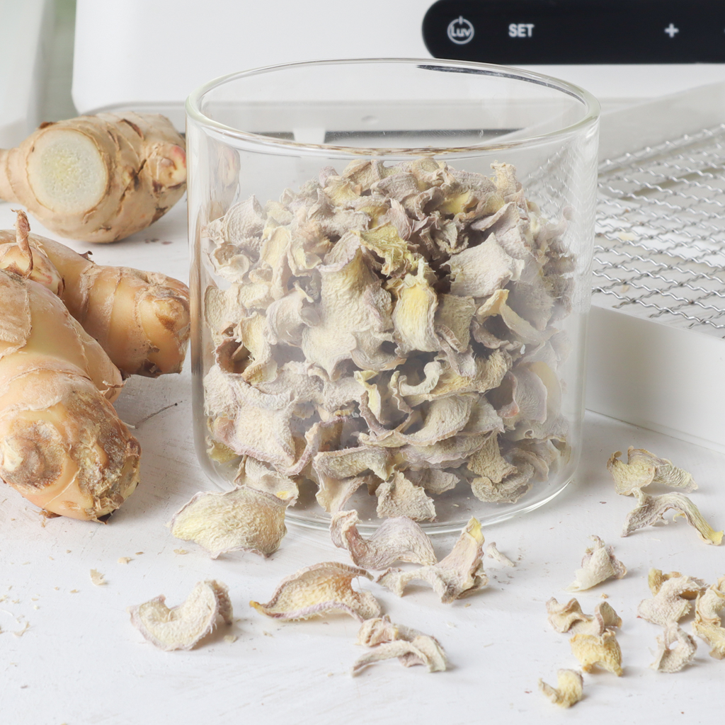 Dehydrating ginger root