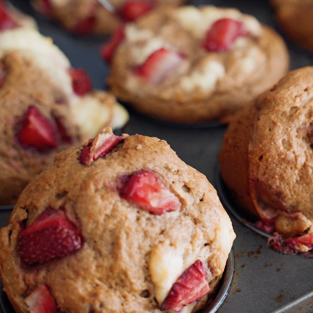 Strawberry & ricotta muffins