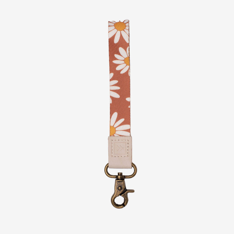 THREAD BLOSSOM WRIST LANYARD- Catalyst