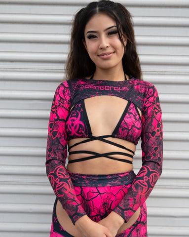 woman wearing pink and black outfit