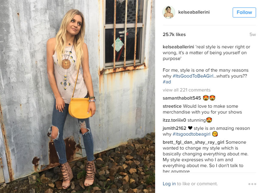 Kelsea Ballerini in Chaser