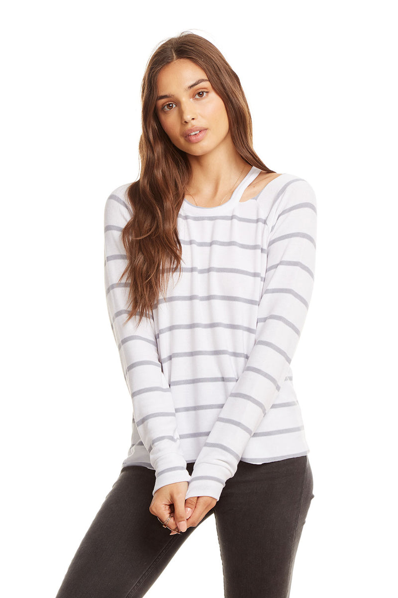 Cozy Knit L/S Raglan Vented Neck Pullover | chaserbrand.com
