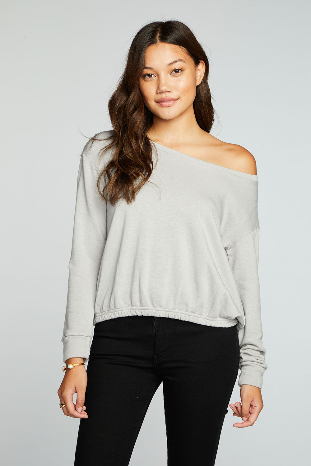 Long Sleeve Split Neck Rouched Side Tee – chaser