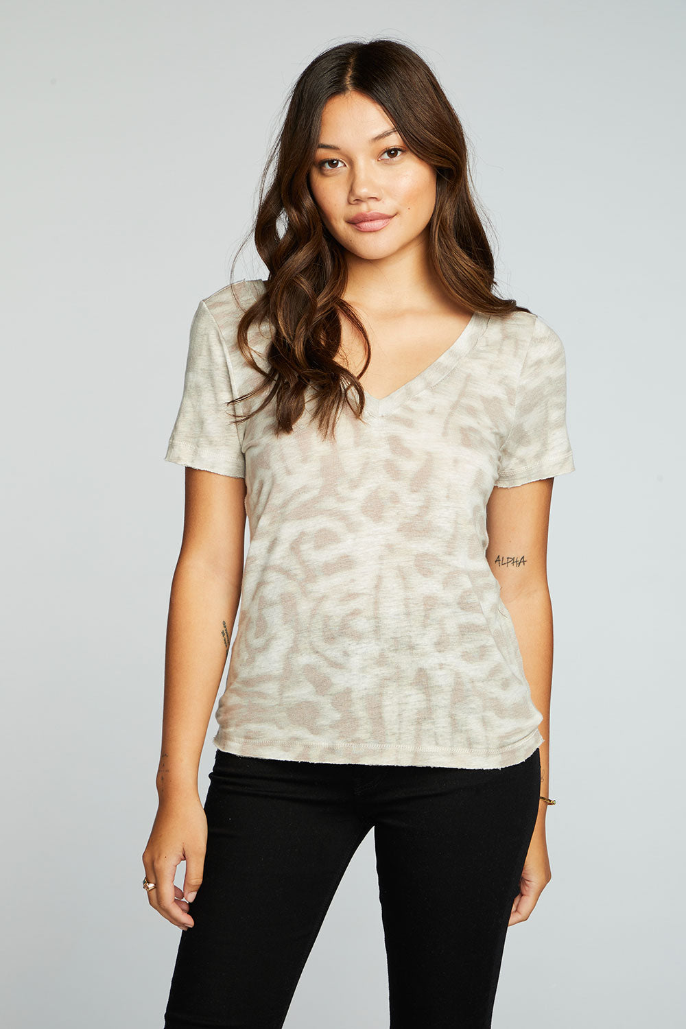 Linen Jersey Scoop Neck Flutter Sleeve Shirttail Tee – chaser