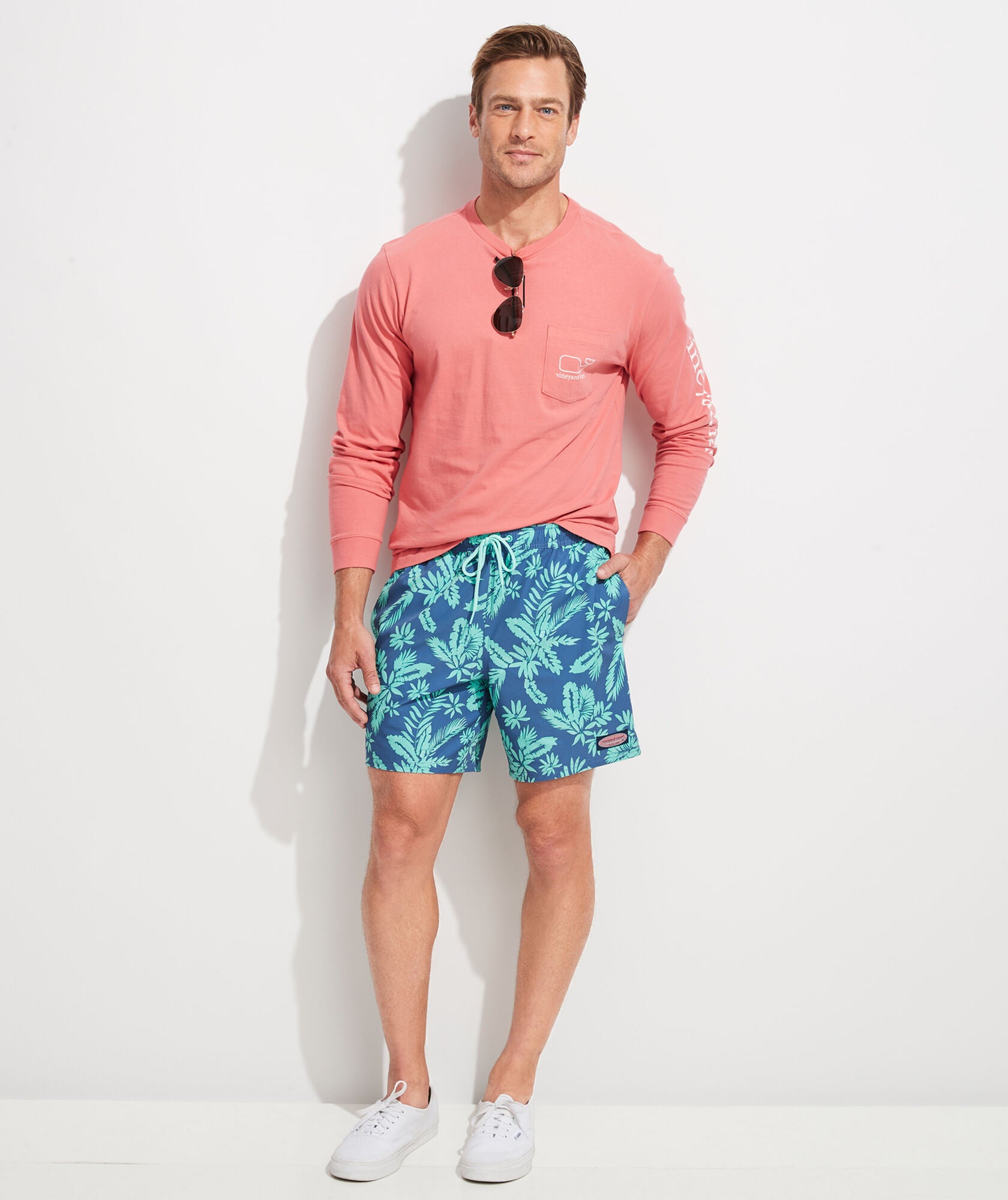 vineyard vines chappy trunks