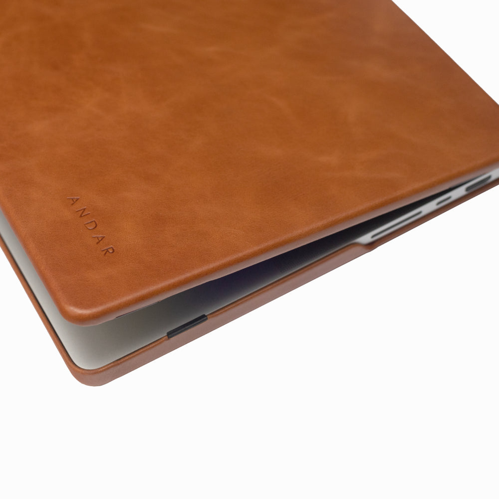 MacBook Pro 16-inch (2021-2024) / Camel Tan