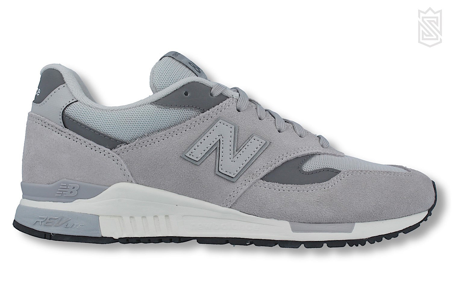 new balance 840 ml