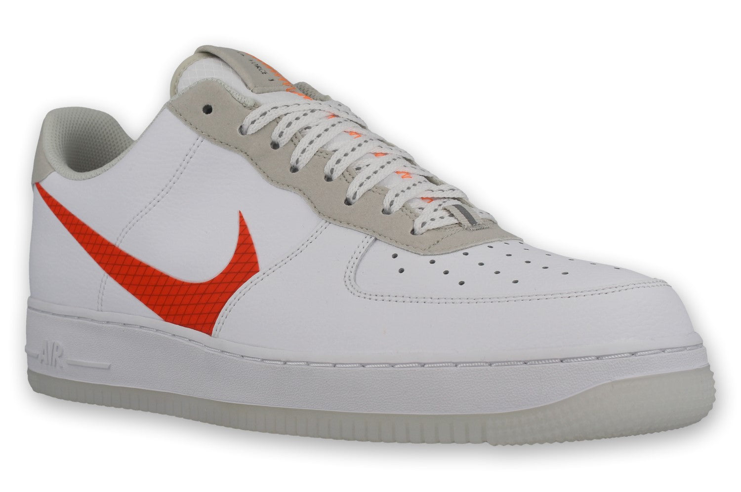 nike air force 1 07 le