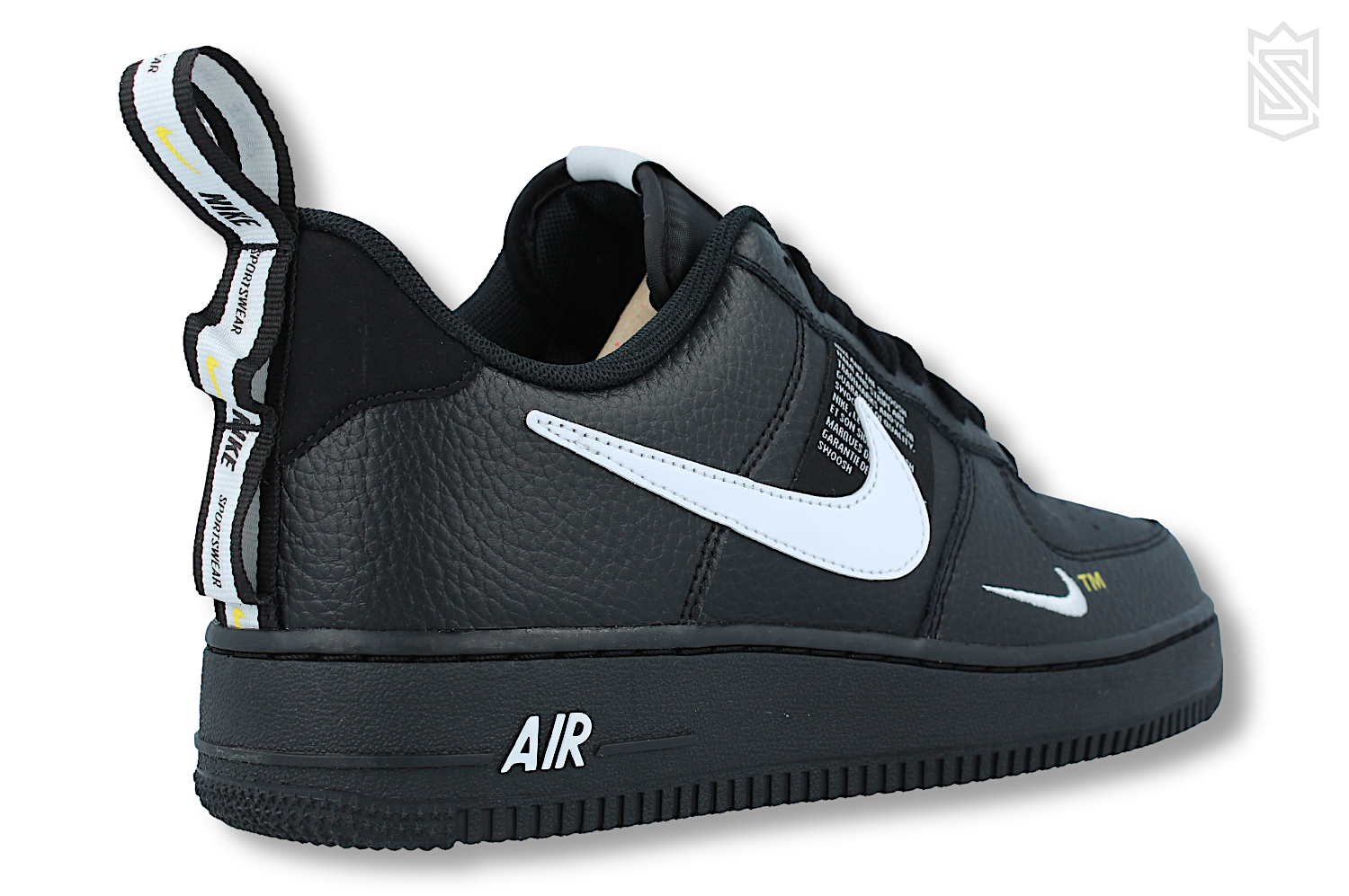 nike air force 1 utility schwarz