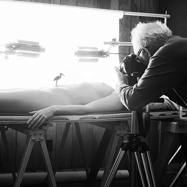 allan-teger-shooting-bodyscapes-in-the-studio