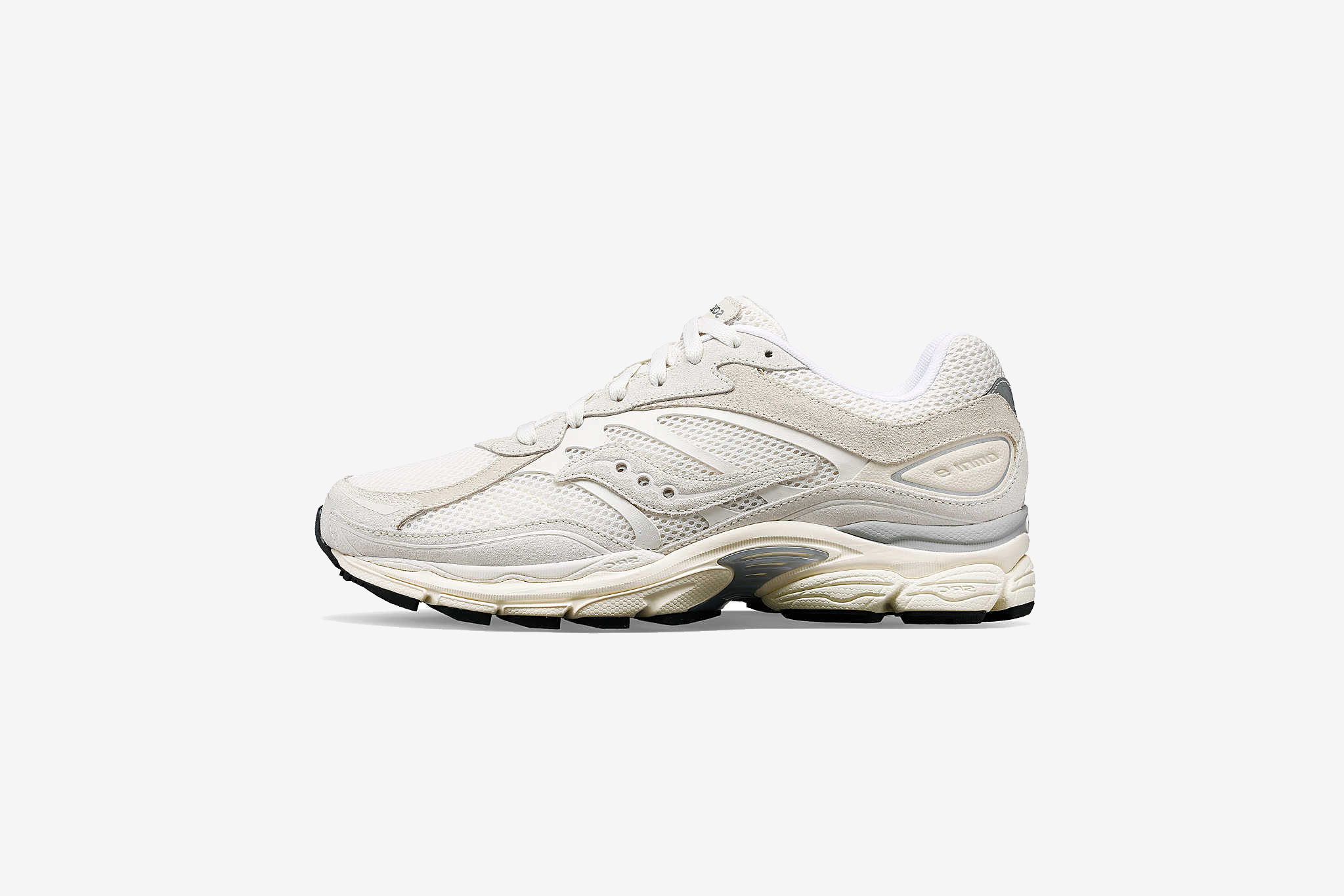 Saucony "Progrid Omni 9" M - White