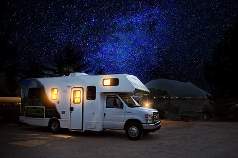 RV camping underneath the stars