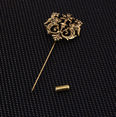 brooches and lapel pins