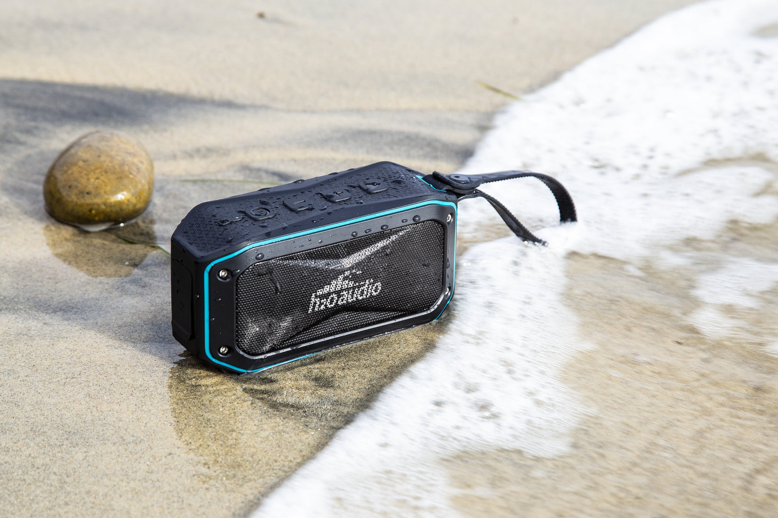 H2O Audio Announces FLOAT Waterproof, Floating Bluetooth Speaker