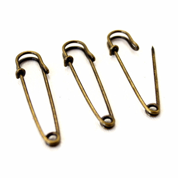Metal Laundry Pin Style Pins in Antique Brass Finish, 2