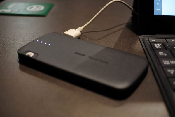 A 20000mAh power bank can charge your tablet