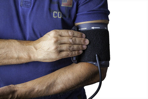 using magnets to reduce blood pressure and heart attacks