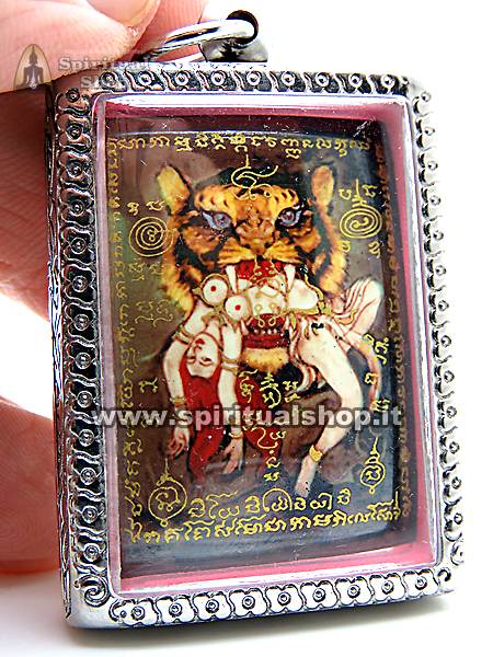 amuleto master tiger locket
