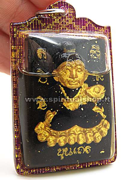 amuleto thailandese il protettore nero