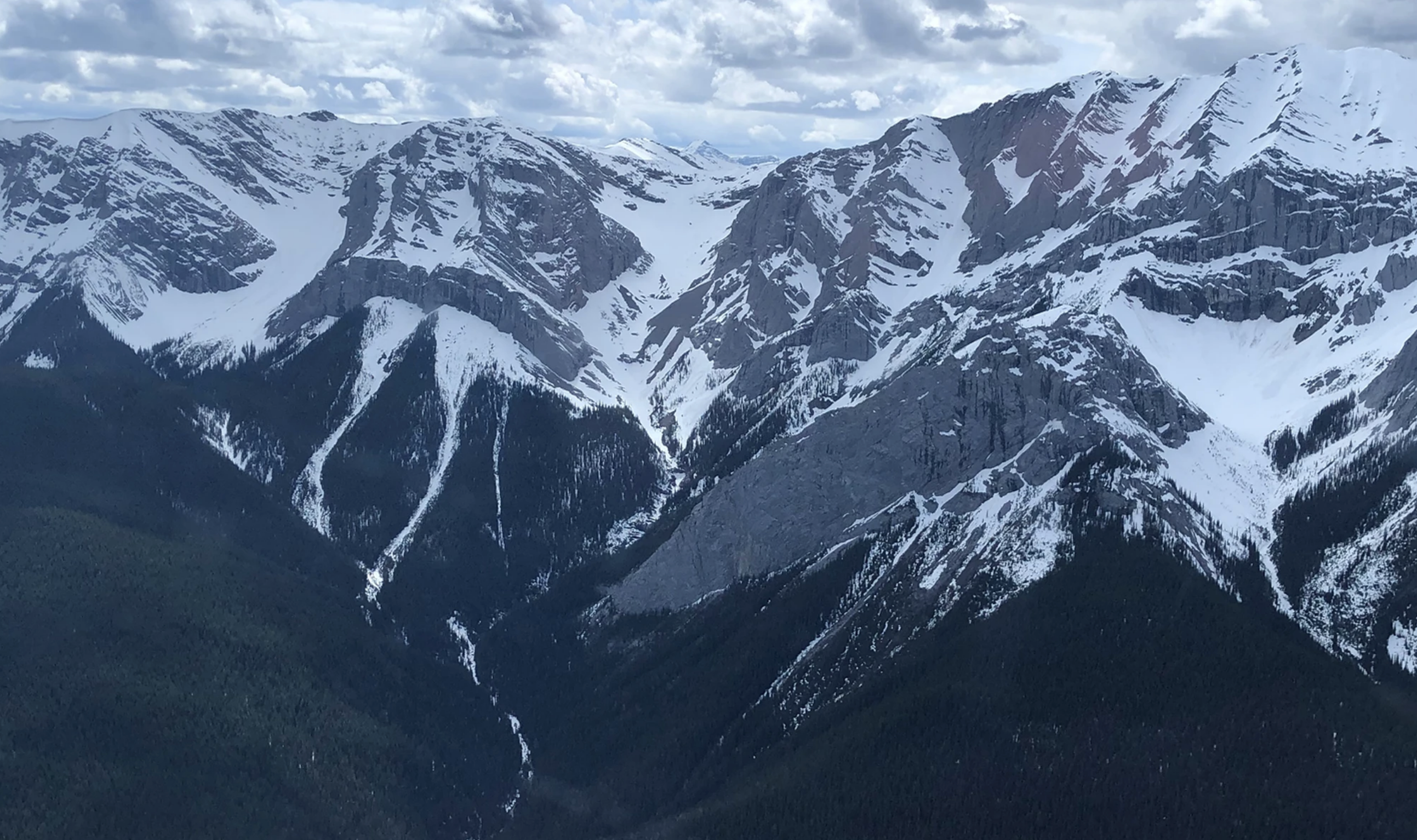 15. 60 minute Jasper Helicopter Tours