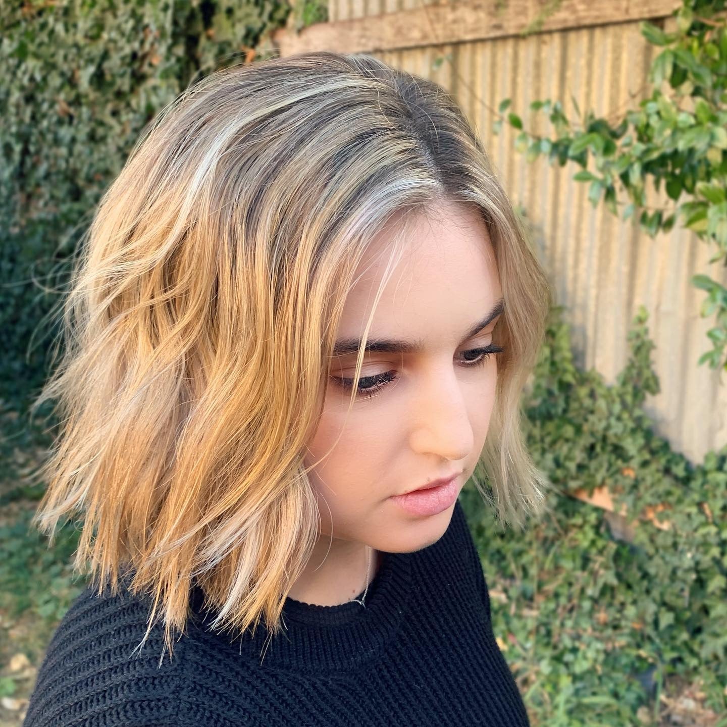 18. Sandy Blonde Choppy Bob with Light Lift (Choppy Bob Hairstyles)