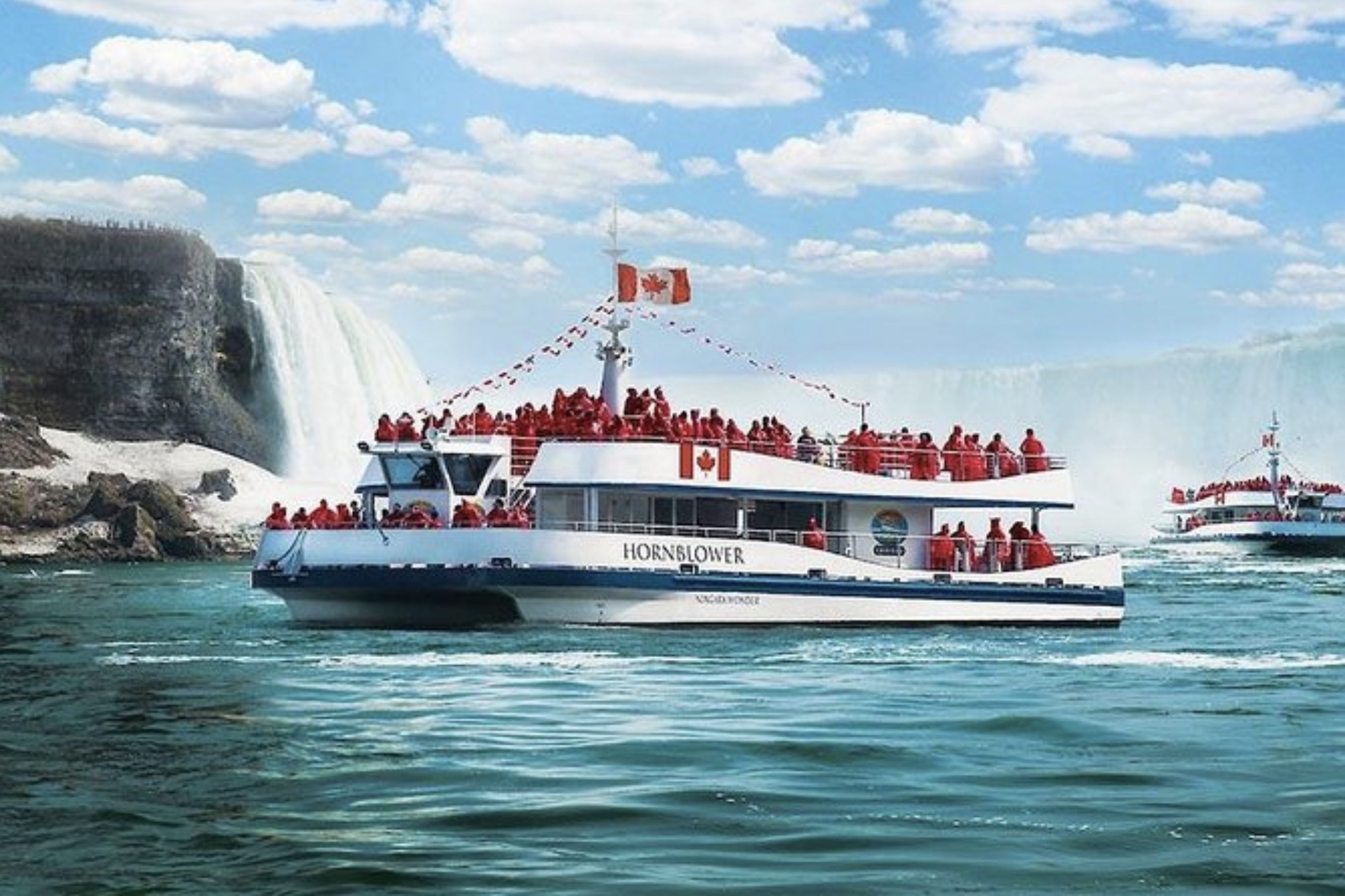 Катер водопад. Toronto Niagara. Экскурсионный туризм Торонто. Niagara Cruise. Тур по Канаде.
