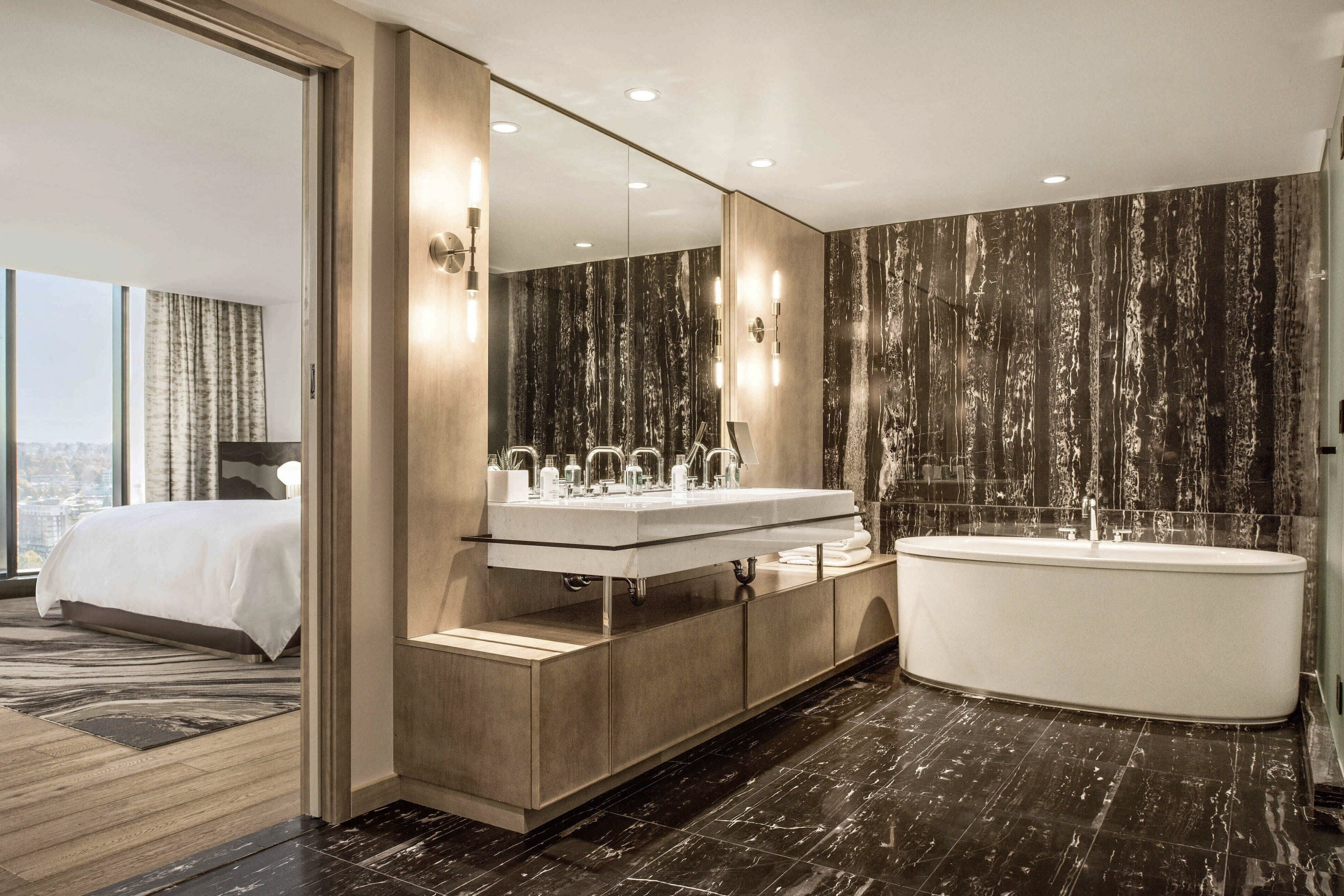 6. JW Marriott Parq Vancouver - Suite, 2 Bedrooms, Non Smoking, View | Bathroom