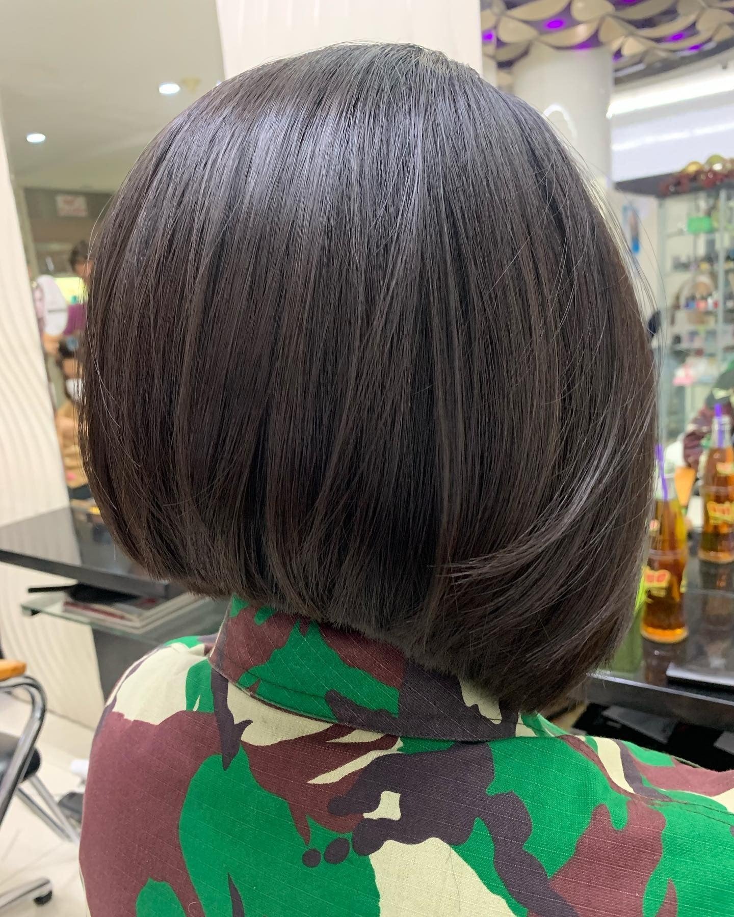 7. Chic Jet Black Rounded Inverted Bob (Inverted Bob Hairstyles)