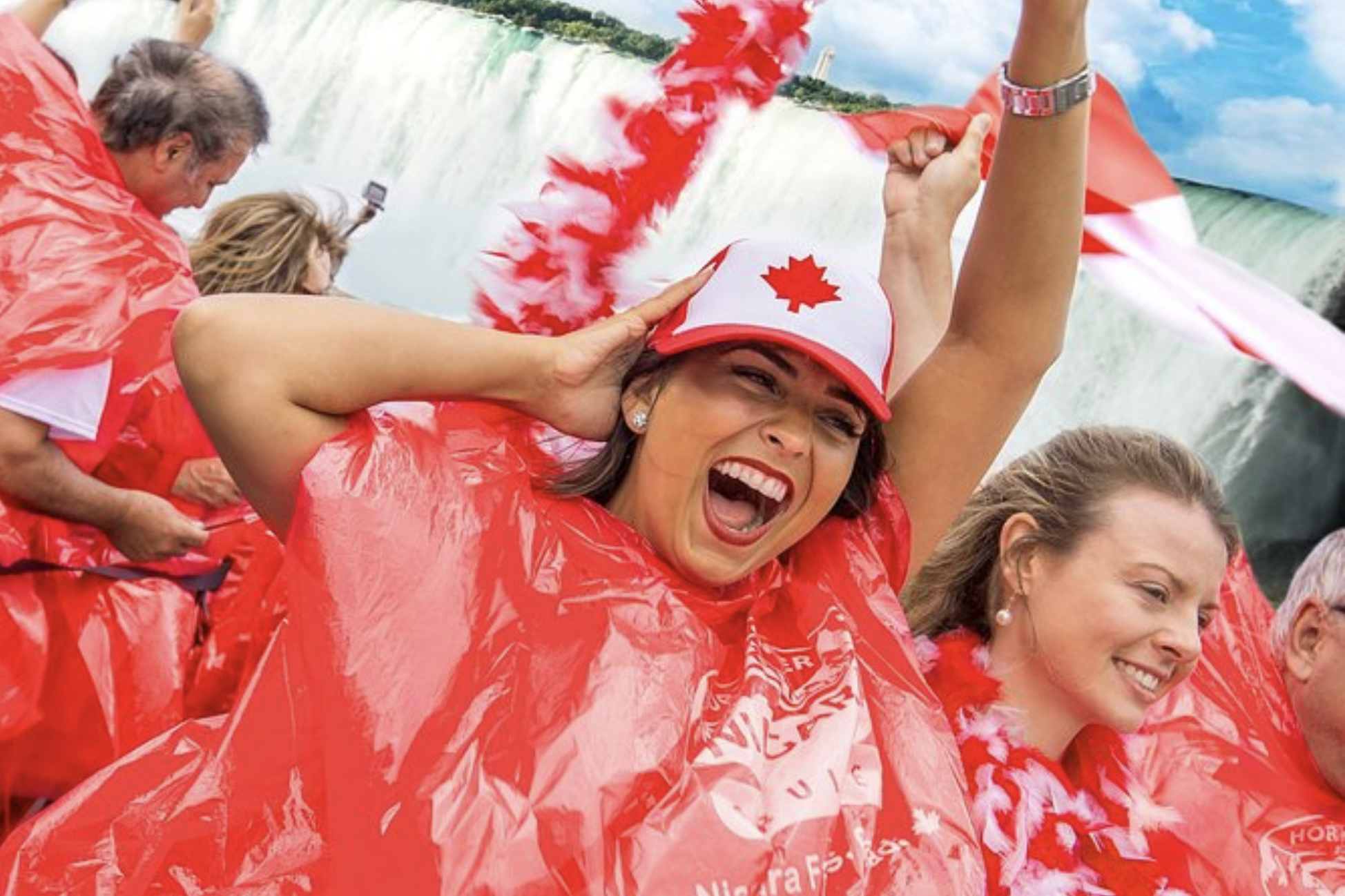 7. Niagara Falls Luxury Day Tour From Toronto with Boat and Helicopter