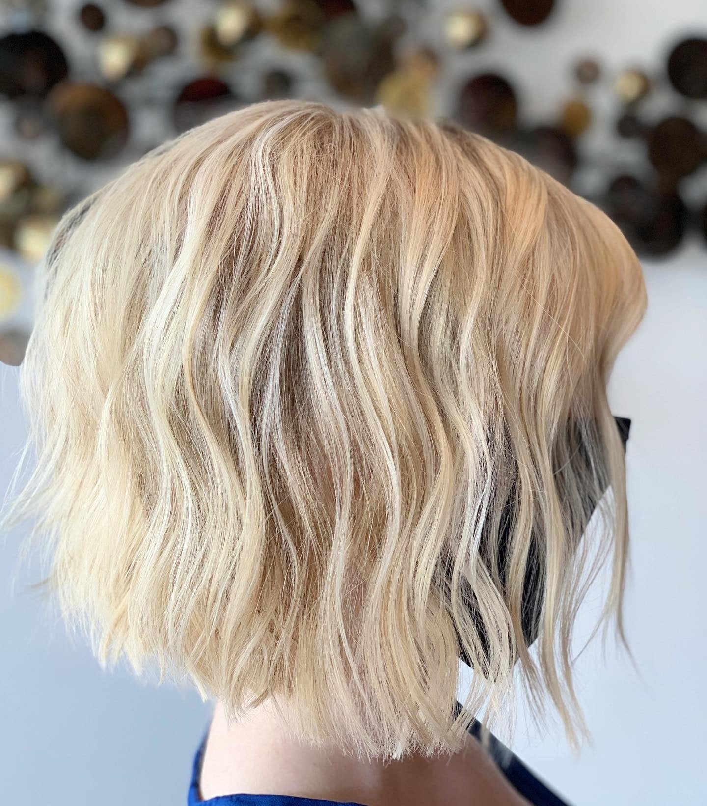 8. Airy Blonde Wavy Bob (Layered Bob Hairstyles)