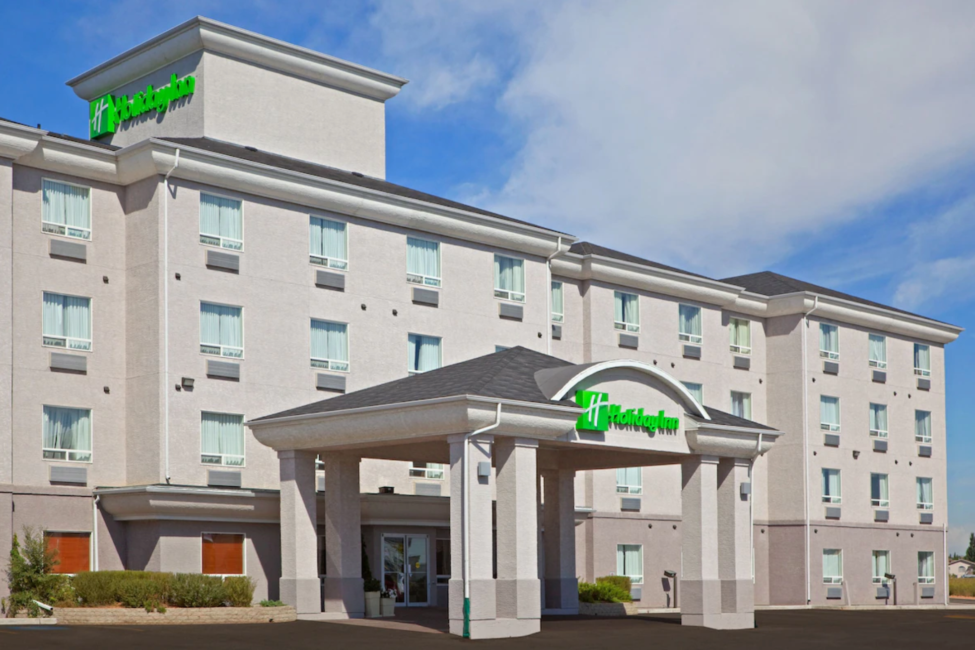Holiday Inn Hotel & Suites Regina, an IHG Hotel Exterior