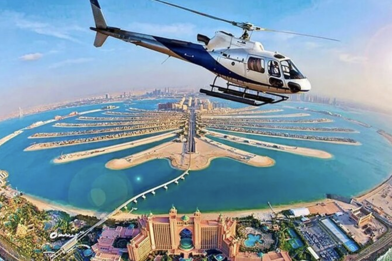 Small-Group Helicopter Tour in Dubai 2